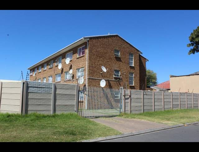 2 BEDROOM PROPERTY TO RENT IN PAROW VALLEY